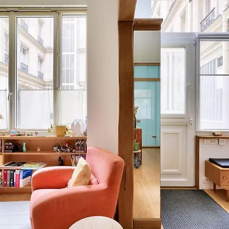 Nice Haussmannian In The 9th District Appartamento